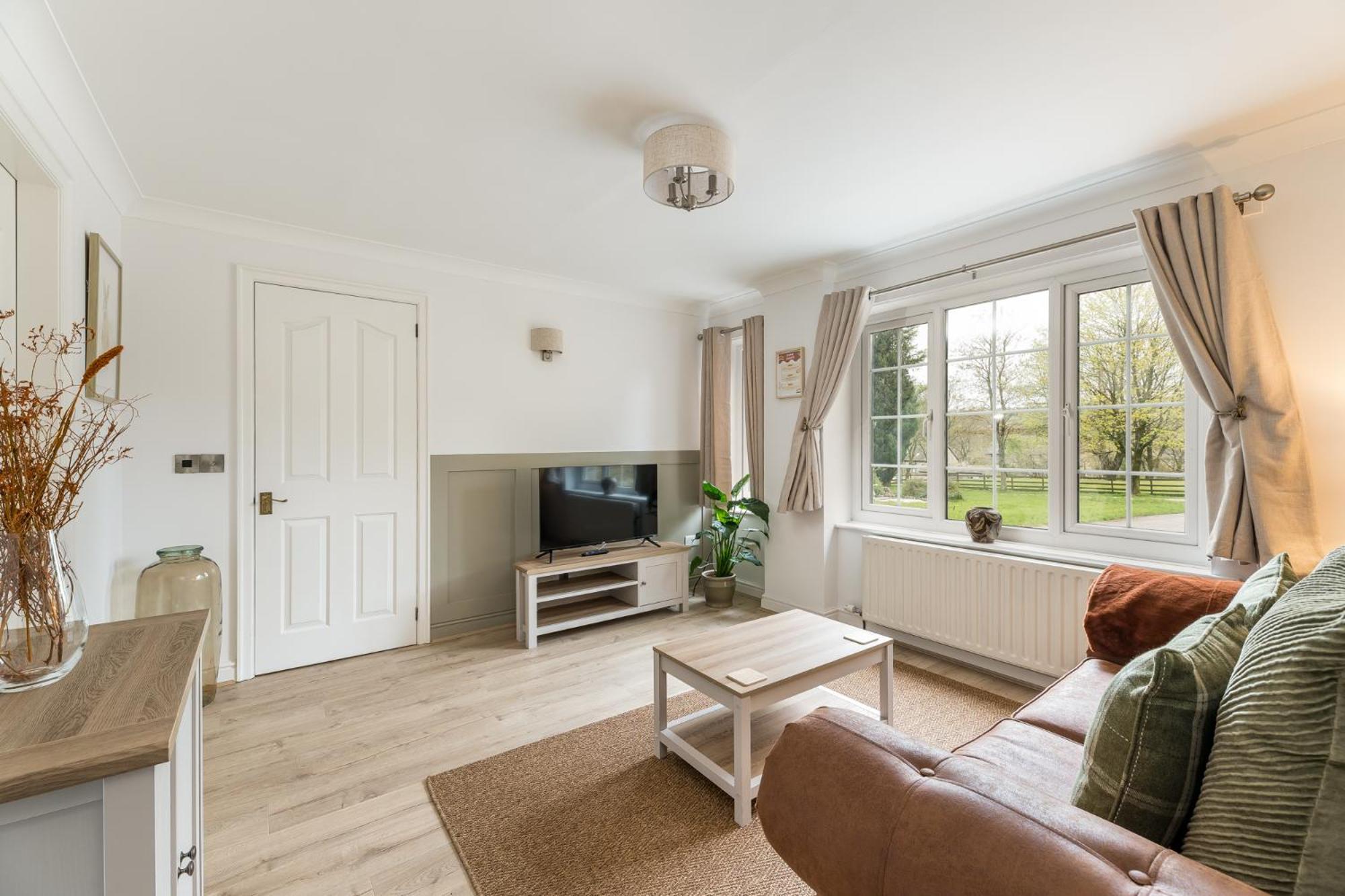 Central Malham Wellbeing Escape Hot Tub & Studio Екстер'єр фото